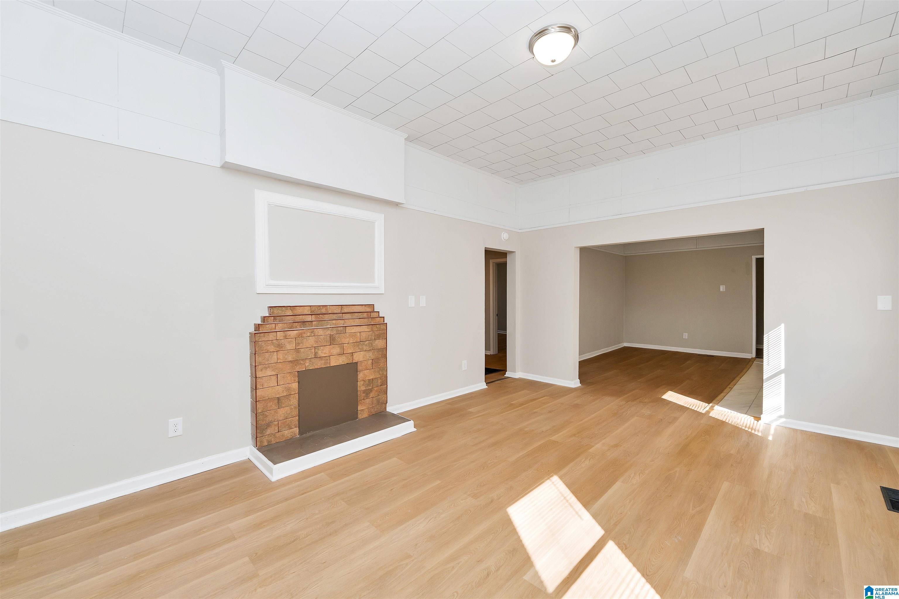 1305 10th Avenue Jasper, AL 35501 - Photo 5 of 25
