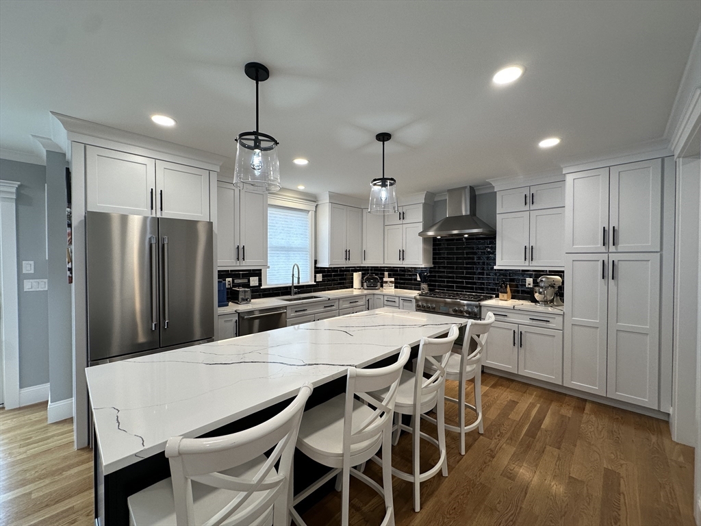 34 Pond Street Needham, MA 02492 - Photo 2 of 18