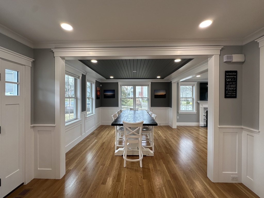 34 Pond Street Needham, MA 02492 - Photo 4 of 18