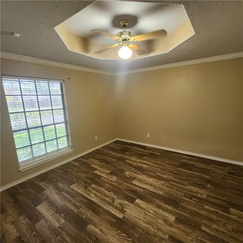 a view of empty room with window