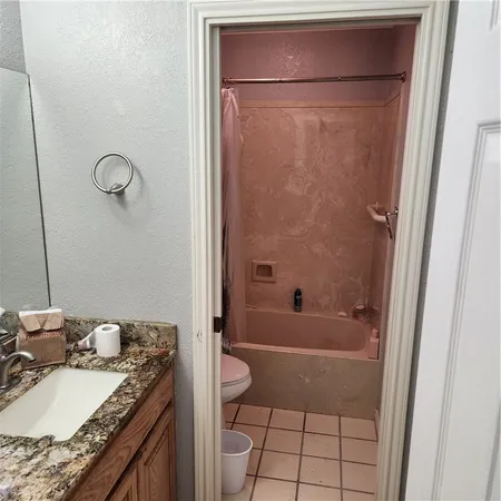 $2,250 | 7705 Lake Baykal Drive, Corpus Christi, TX 78413
