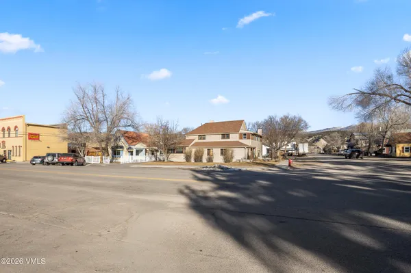 $3,950,000 | 215 Capitol Street, Eagle, CO 81631