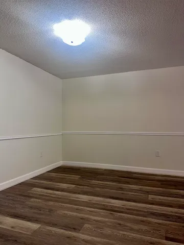 $2,450 | 152 Cannongate Road, Nashua, NH 03063