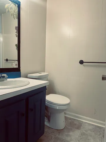 $2,450 | 152 Cannongate Road, Nashua, NH 03063