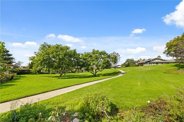 $6,400 | 1954 Vista Caudal, Newport Beach, CA 92660