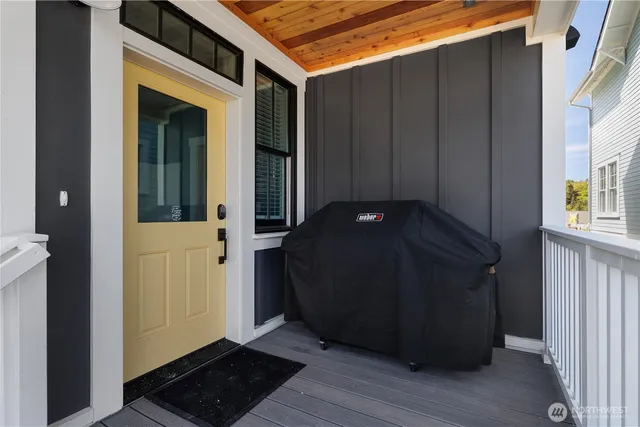 $1,850,000 | 367 Compass Street, Pacific Beach, WA 98571