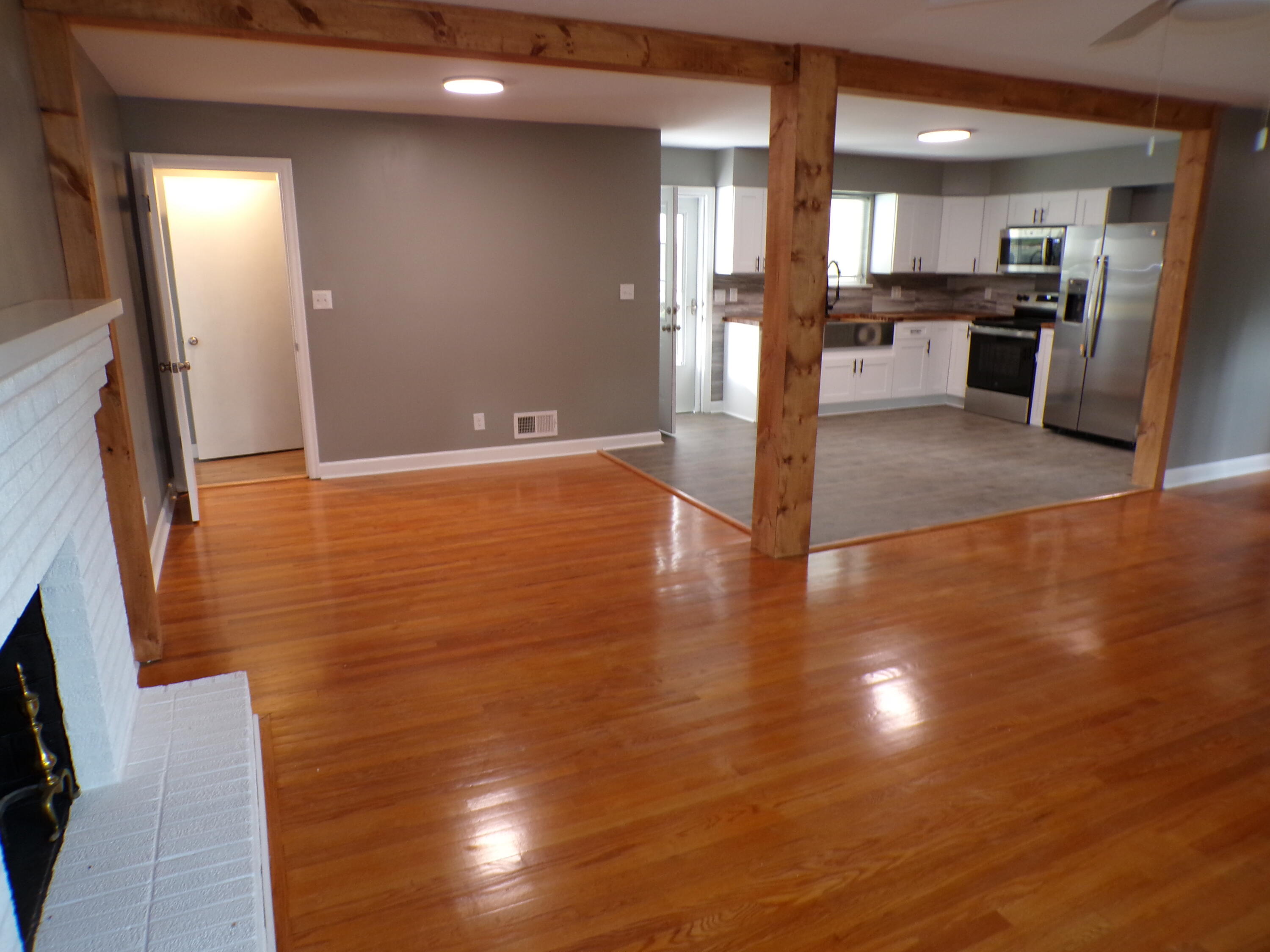 6808 Goff Road Roanoke, VA 24019 - Photo 8 of 35 117_0141