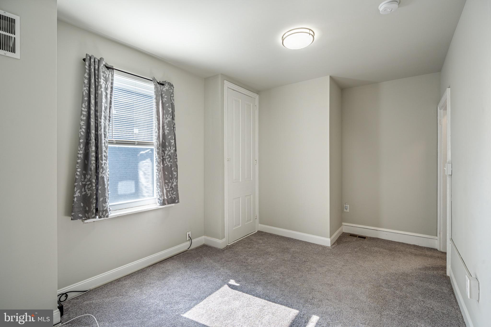 766 Queen Street Pottstown, PA 19464 - Photo 19 of 29