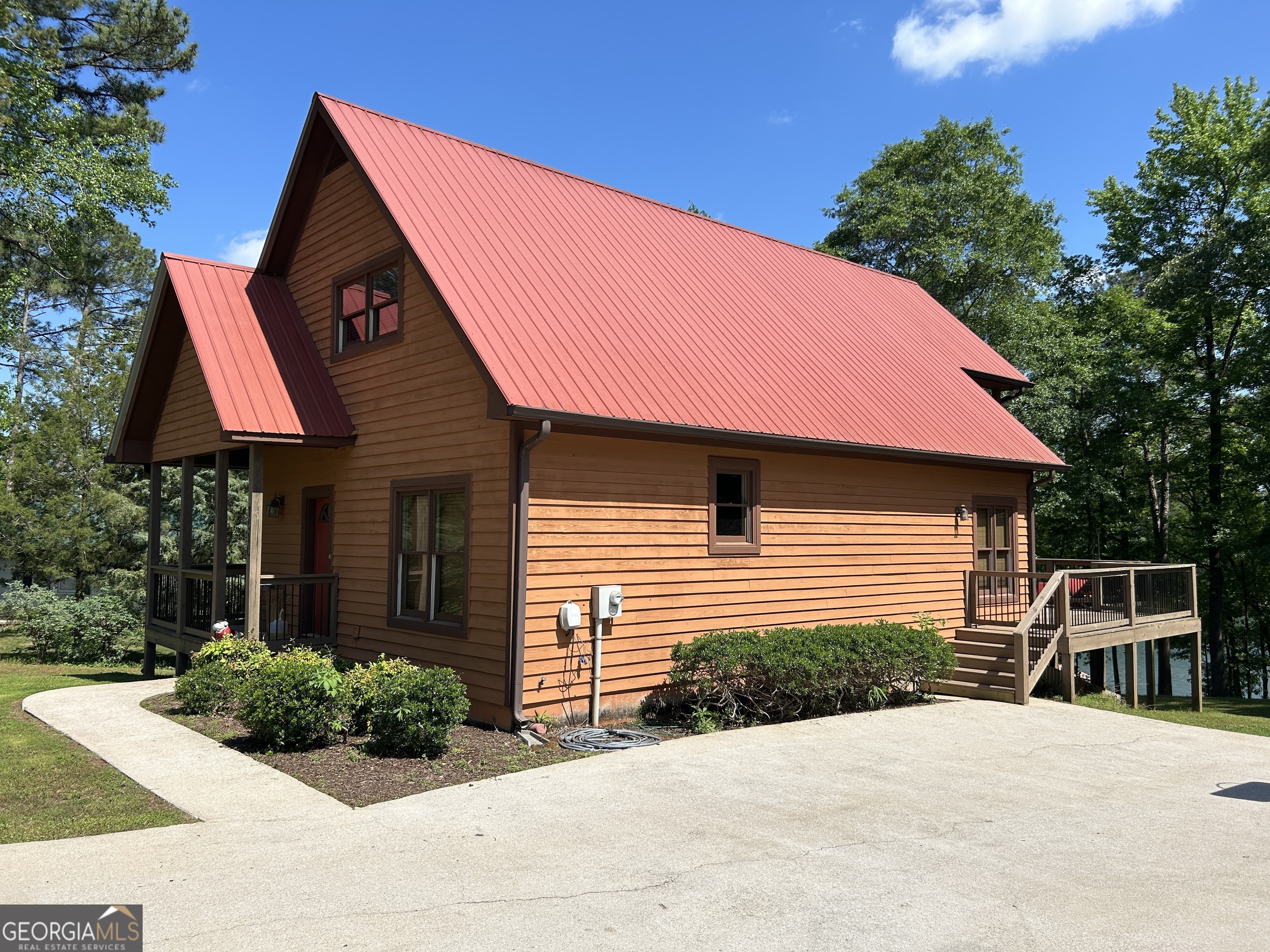 1510 Old Beacon Light Road Hartwell, GA 30643 - Photo 2 of 49