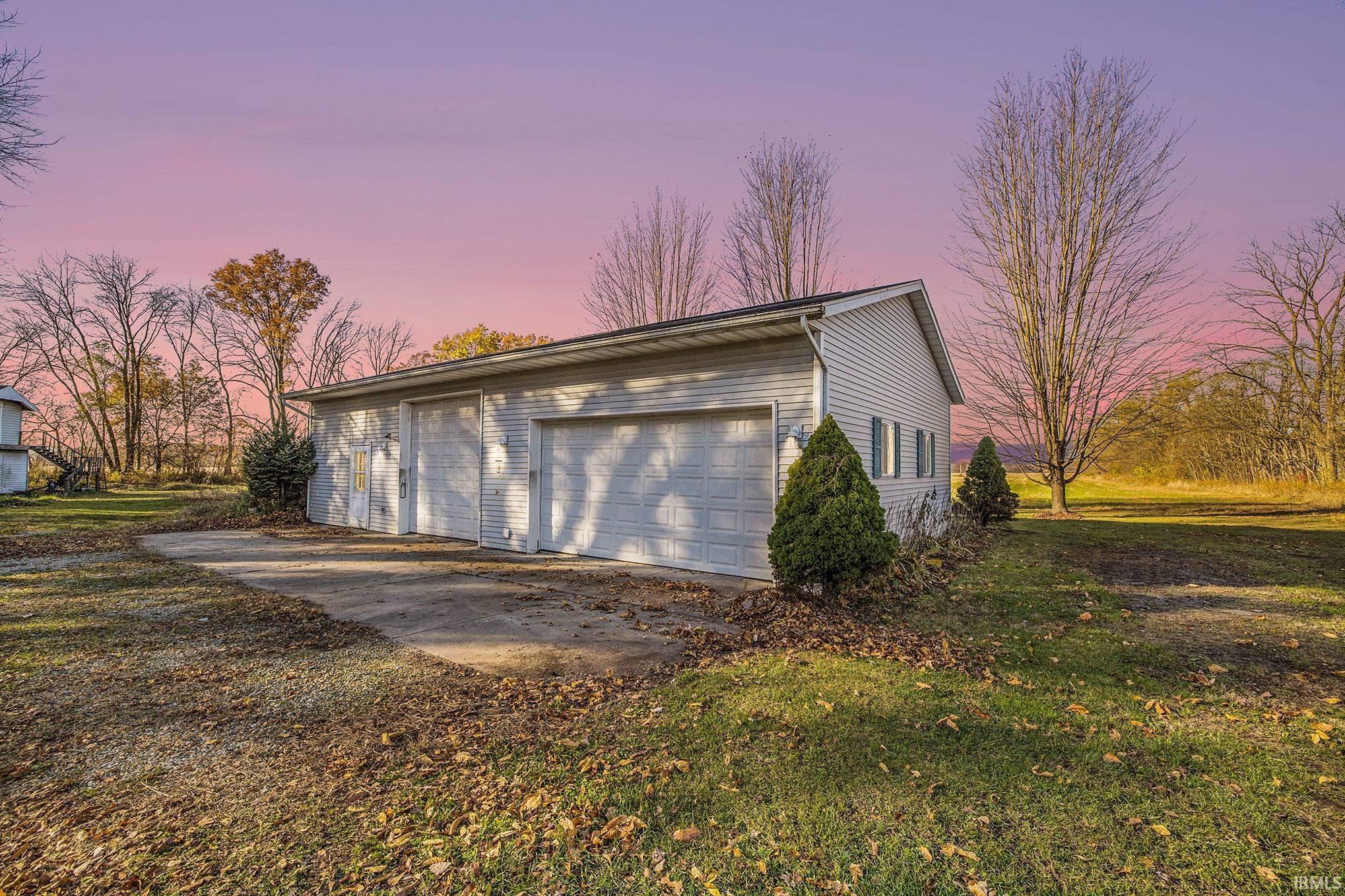 28850 Stanton Road Walkerton, IN 46574 - Photo 3 of 22