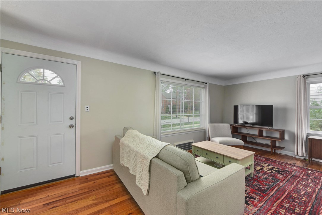 1335 Churchill Road Lyndhurst, OH 44124 - Photo 7 of 35