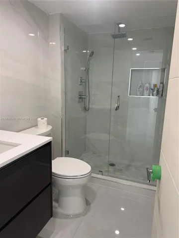 $3,500 | 3675 North Country Club Drive, Unit 2606, Aventura, FL 33180