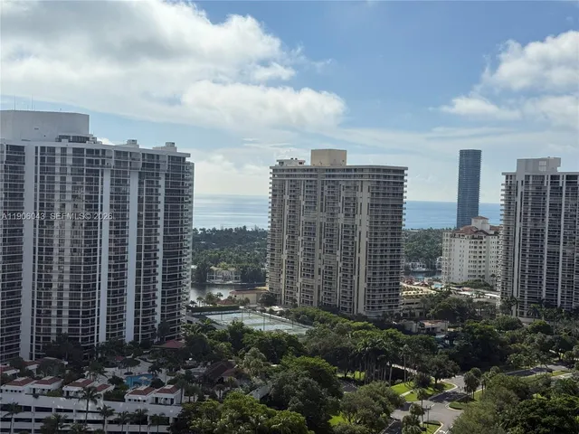 $3,500 | 3675 North Country Club Drive, Unit 2606, Aventura, FL 33180