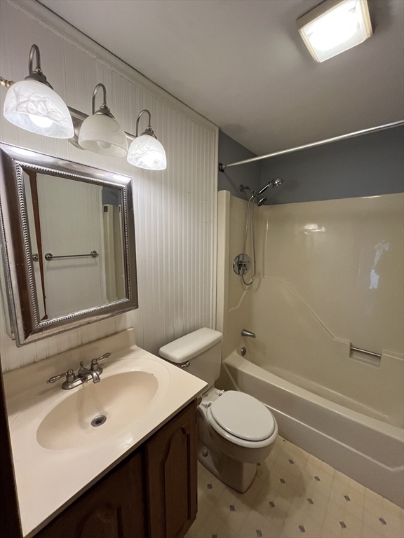 540 Cherry Street, Unit B1 Fall River, MA 02720 - Photo 8 of 11