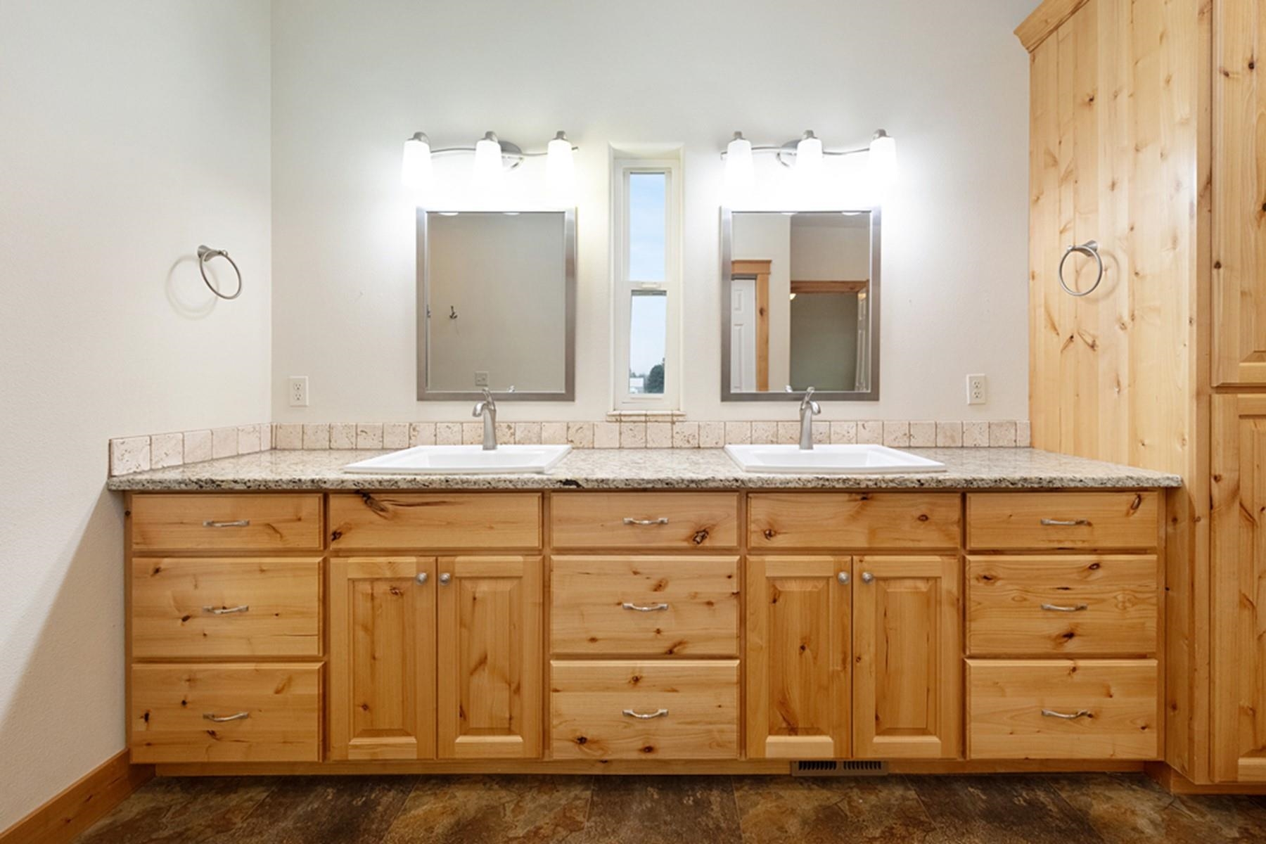 7463 West Lancaster Road Rathdrum, ID 83858 - Photo 25 of 48