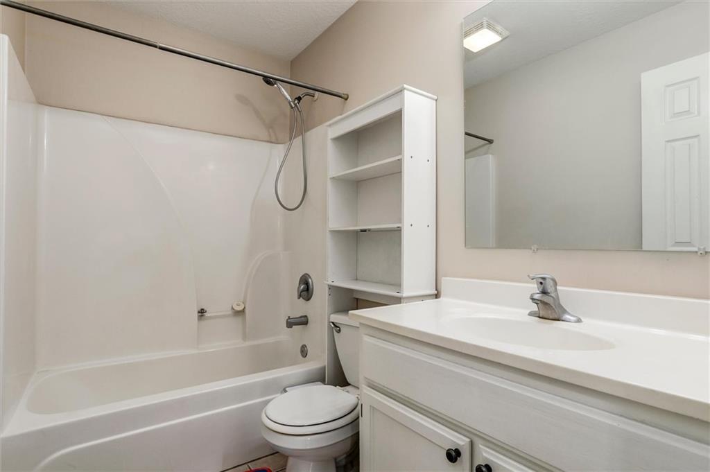 406 South Jackson Street Archie, MO 64725 - Photo 12 of 31