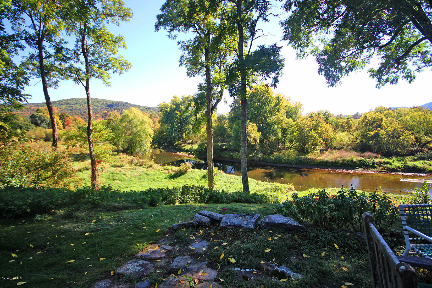 20 Main Street Stockbridge, MA 01262 - Photo 26 of 40