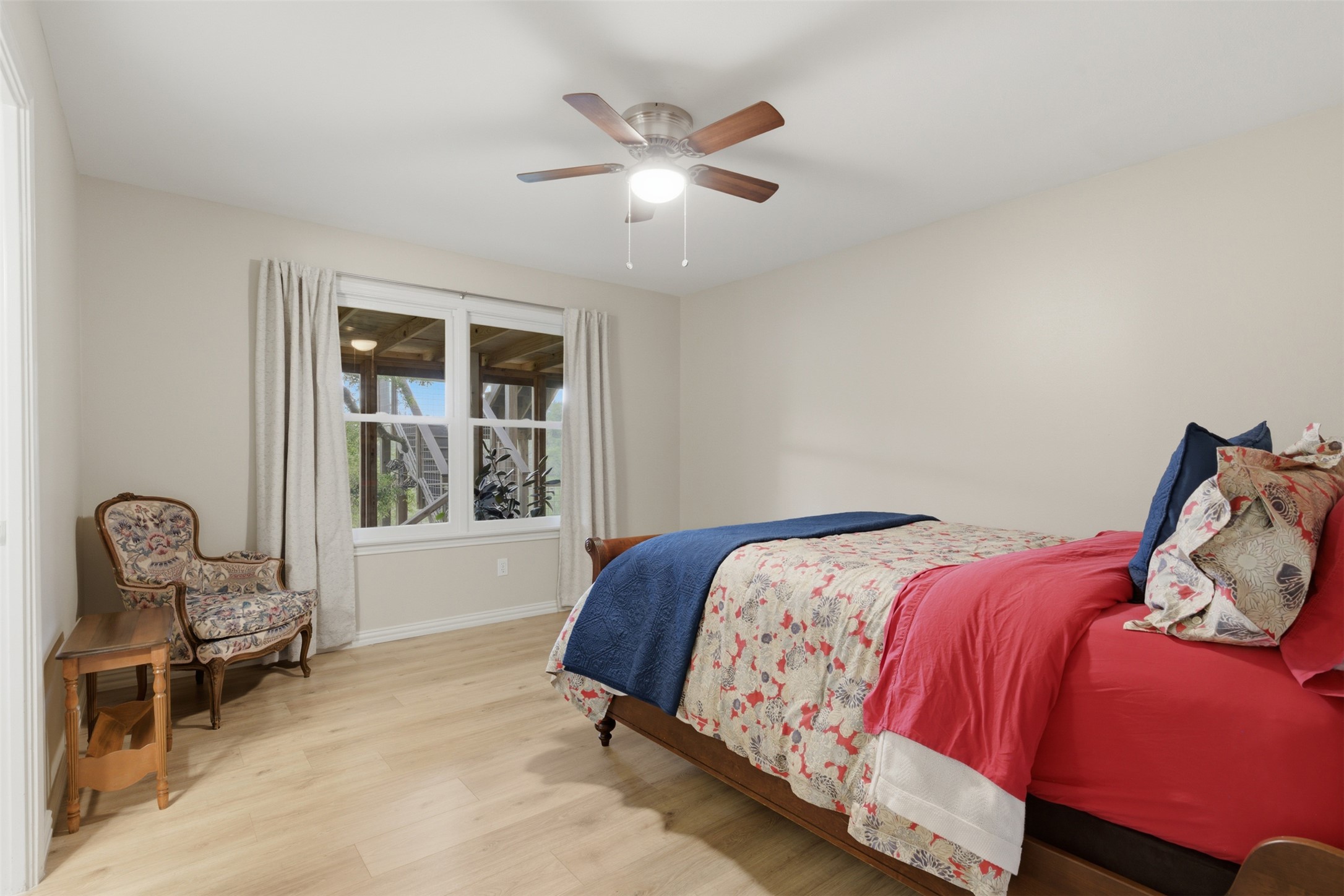 1504 Twilight Ridge Drive Austin, TX 78746 - Photo 20 of 30 Bedroom #2 down