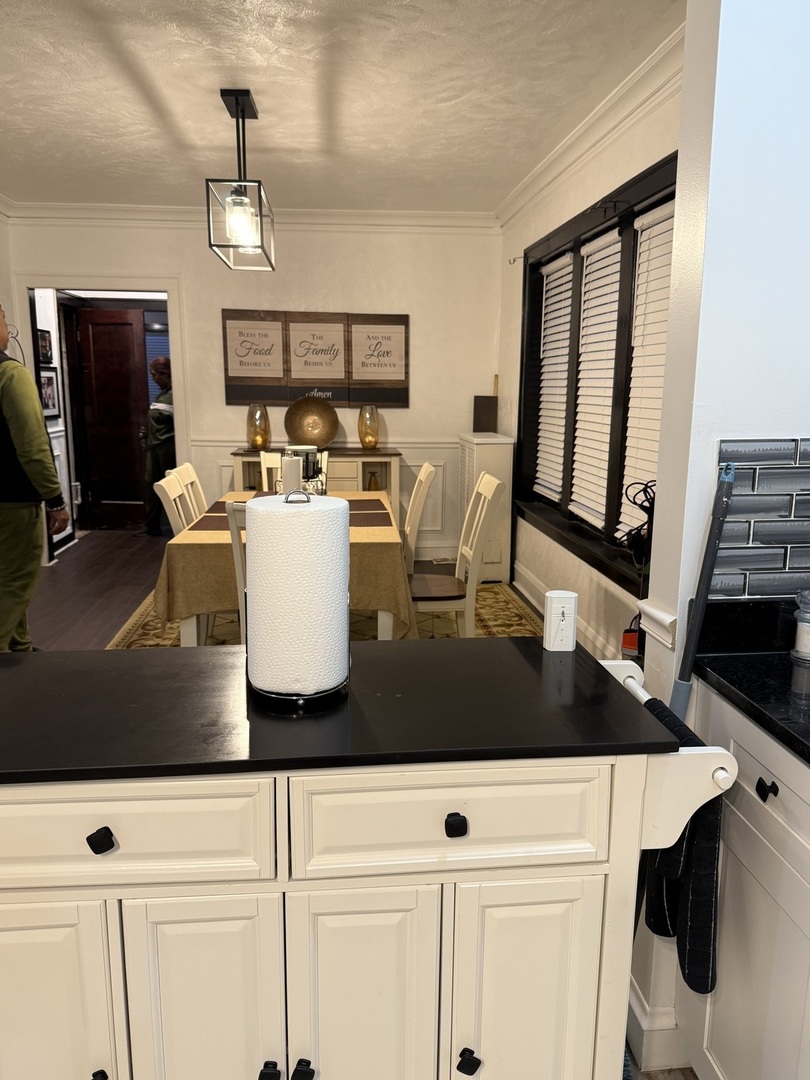 7825 South Paulina Street Chicago, IL 60620 - Photo 11 of 34 a view of living room with furniture and window