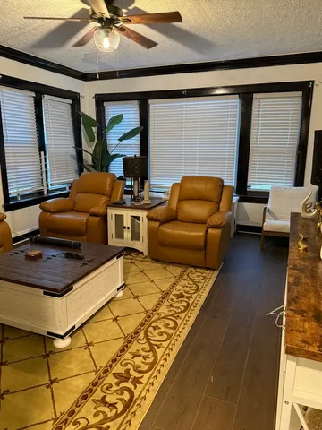 $400,000 | 7825 South Paulina Street, Chicago, IL 60620