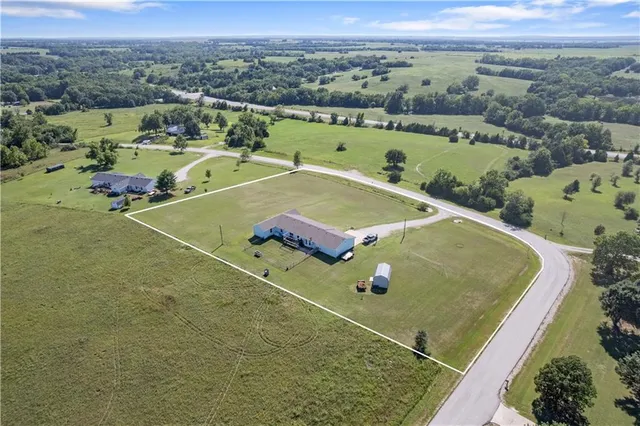 $314,000 | 3630 Cr 3910, Independence, KS 67301