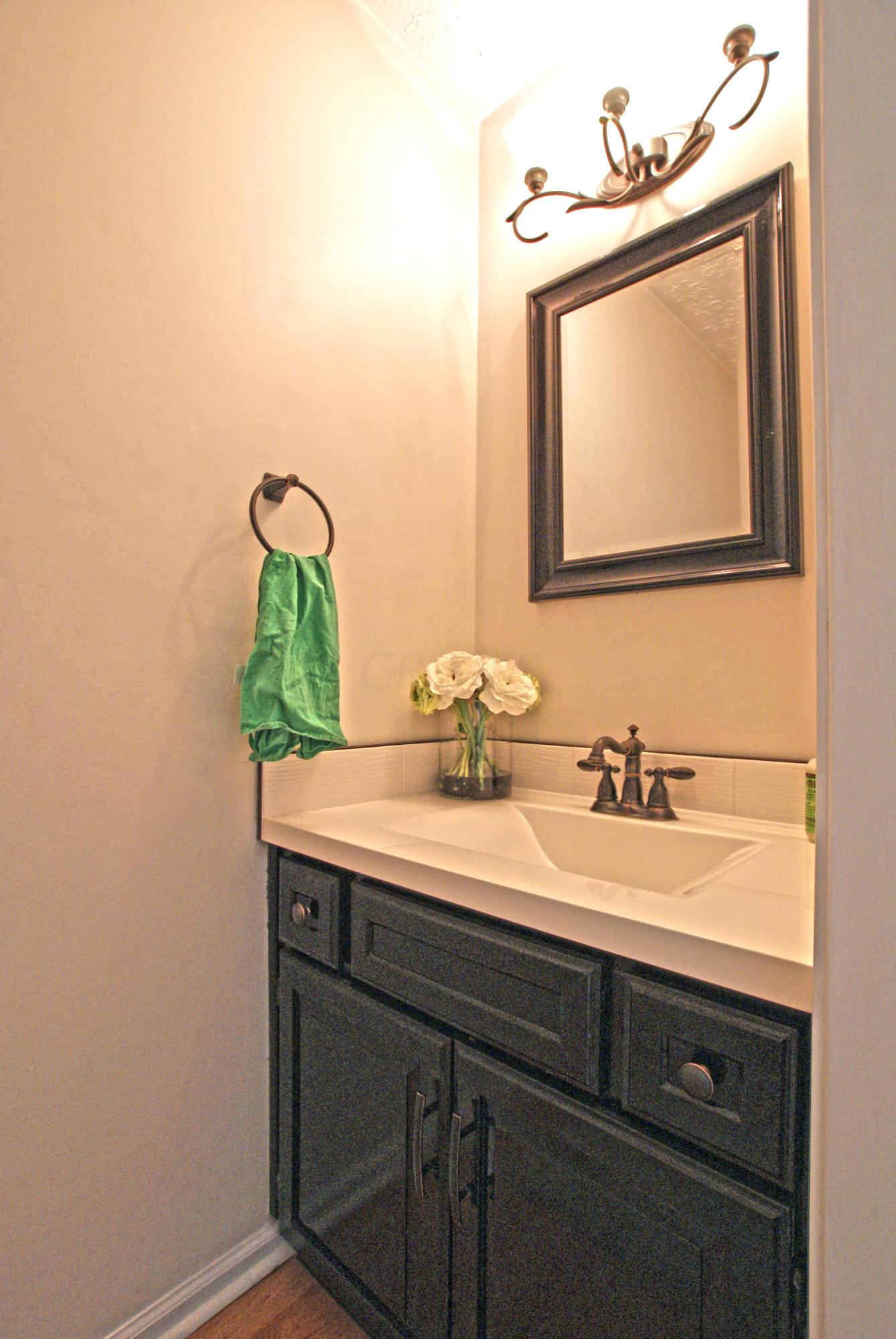 4990 Red Bank Road Galena, OH 43021 - Photo 12 of 25 Gallery Image 12