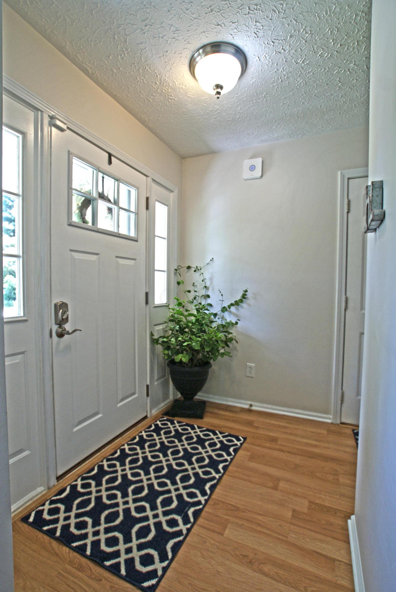 4990 Red Bank Road Galena, OH 43021 - Photo 2 of 25 Gallery Image 2