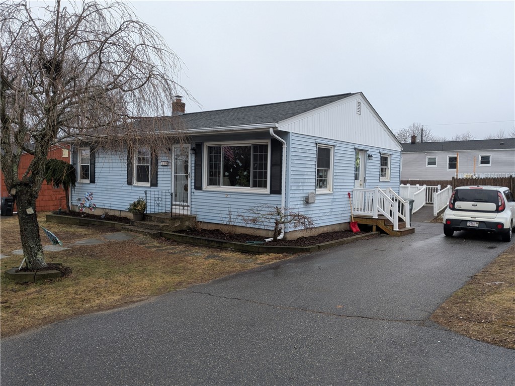 18 Noella Avenue Coventry, RI 02816 - Photo 29 of 32
