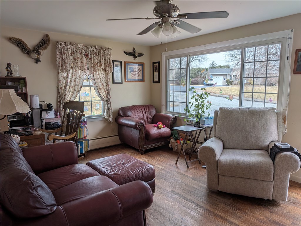 18 Noella Avenue Coventry, RI 02816 - Photo 3 of 32