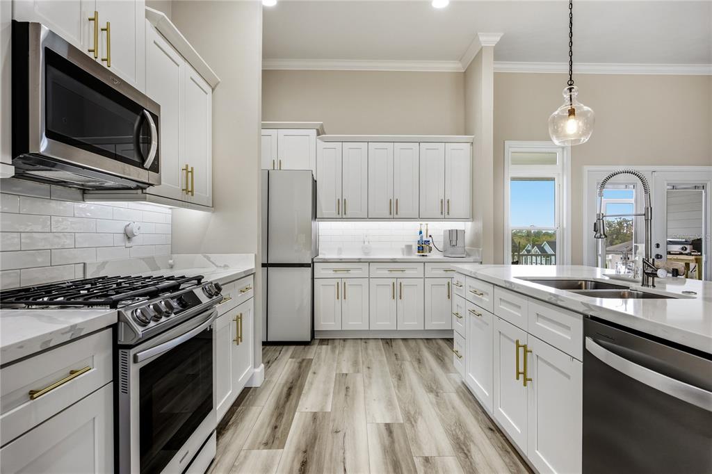 11983 Northwest 15th Road Gainesville, FL 32606 - Photo 16 of 44