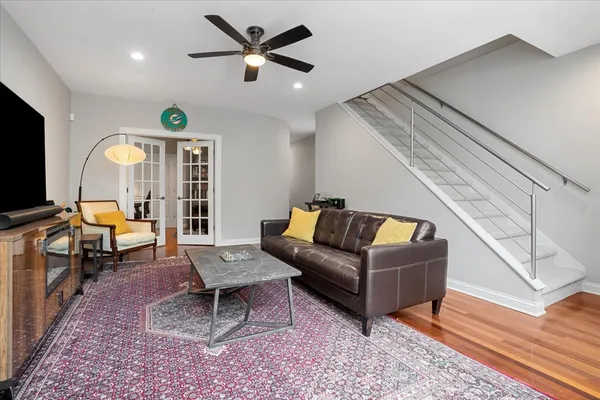 $5,500 | 1018 North Hermitage Avenue, Unit 1, Chicago, IL 60622