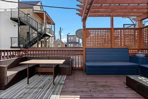 $5,500 | 1018 North Hermitage Avenue, Unit 1, Chicago, IL 60622