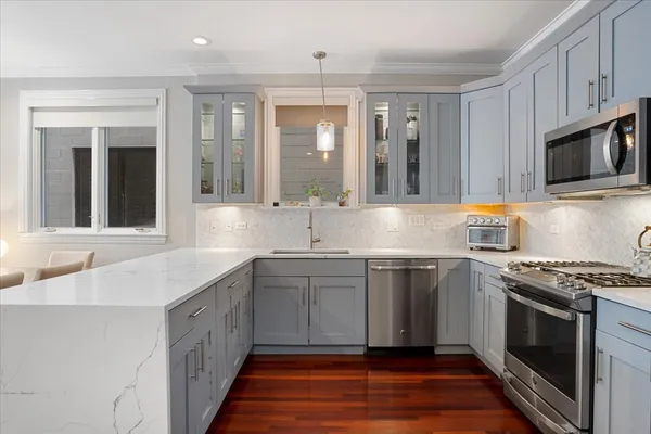 $5,500 | 1018 North Hermitage Avenue, Unit 1, Chicago, IL 60622