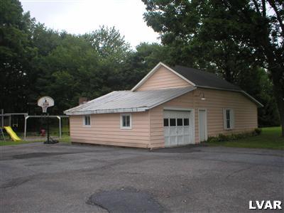 487 Male Road Wind Gap, PA 18091 - Photo 2 of 11 Garage