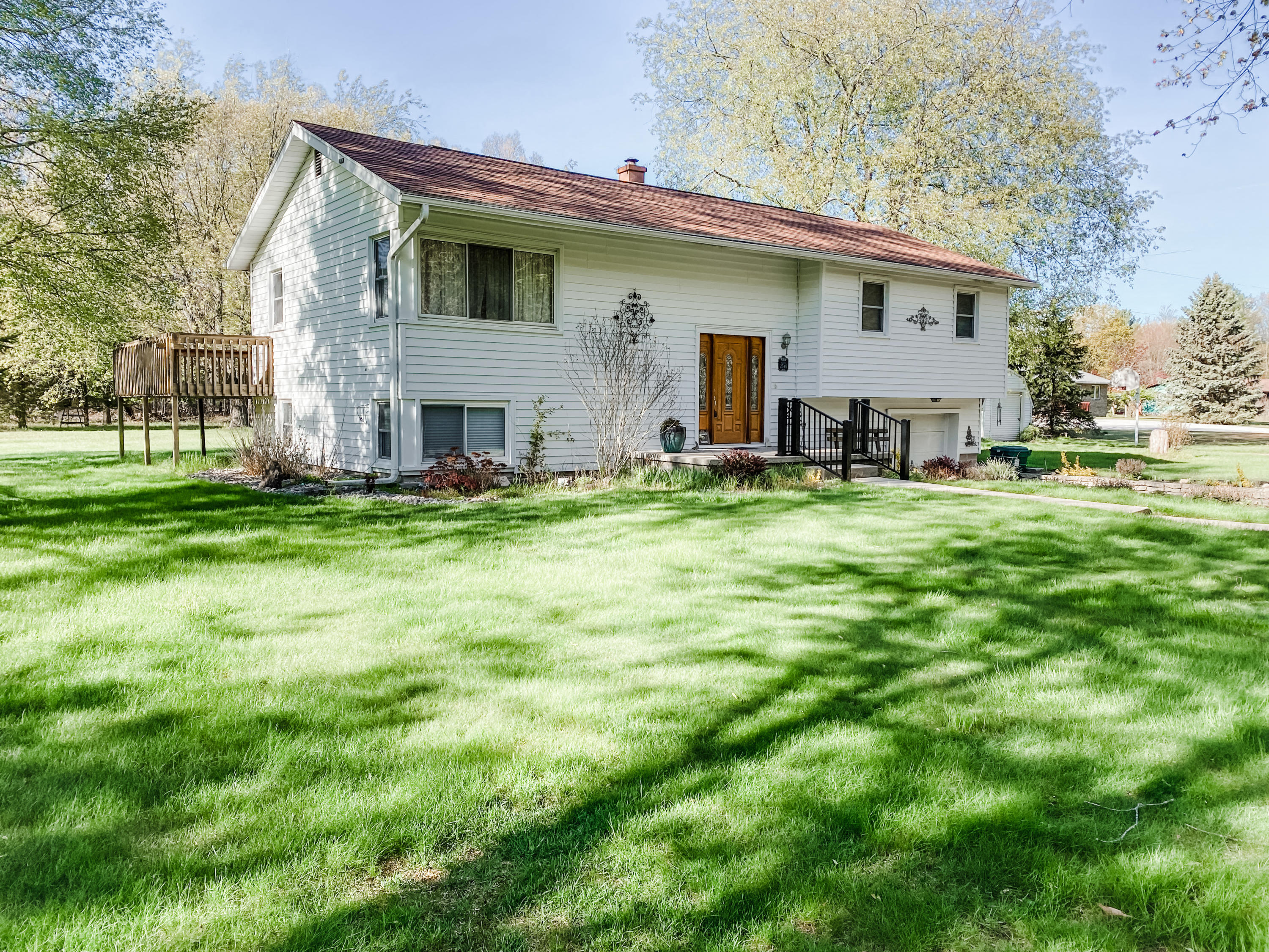2540 Fenner Road Muskegon, MI 49445 - Photo 1 of 34 DD38BC27-D001-4A91-909A-F328F74FF520