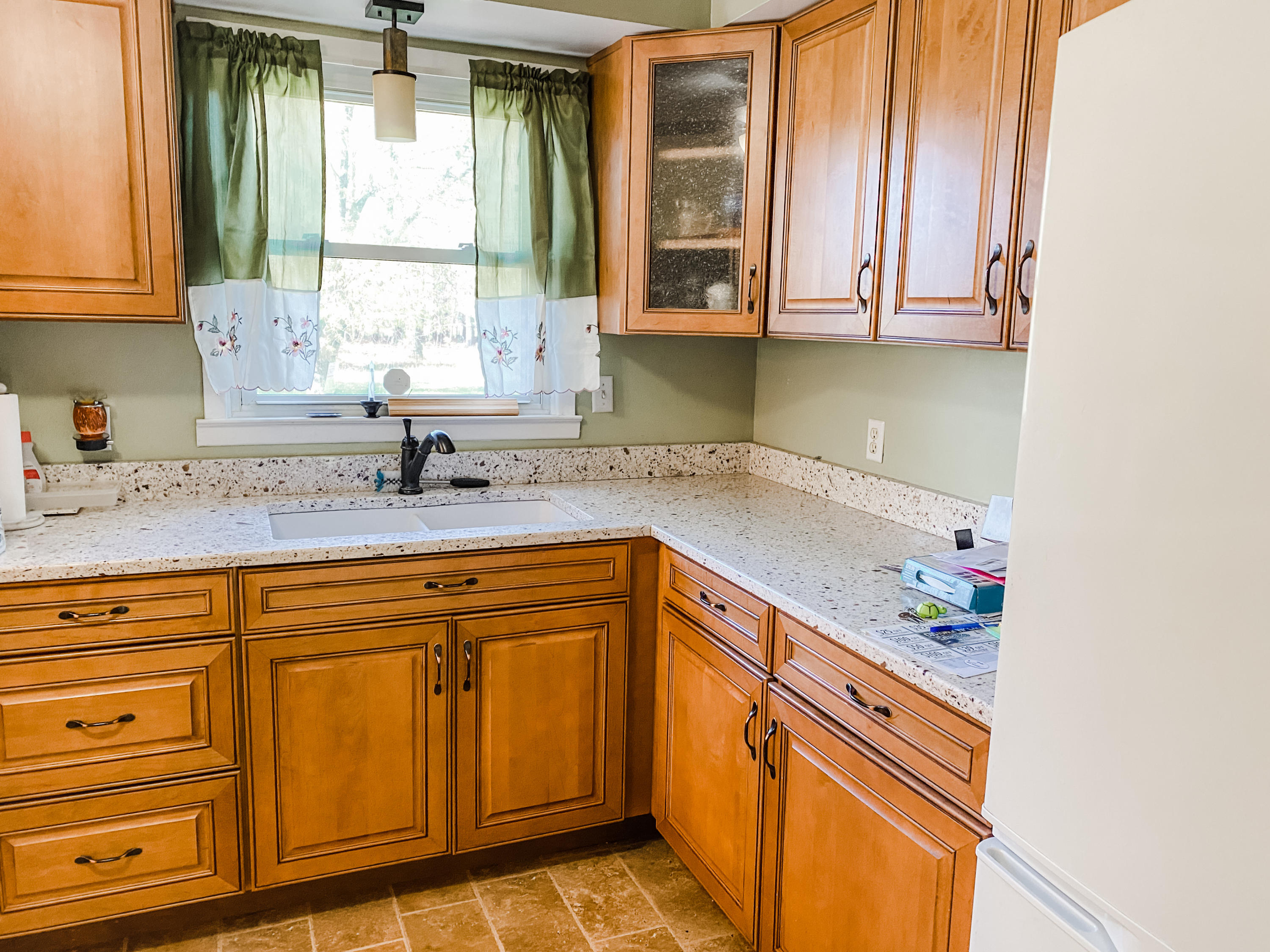 2540 Fenner Road Muskegon, MI 49445 - Photo 4 of 34 C37DF495-0FB7-45C6-A516-376E598AC5CB