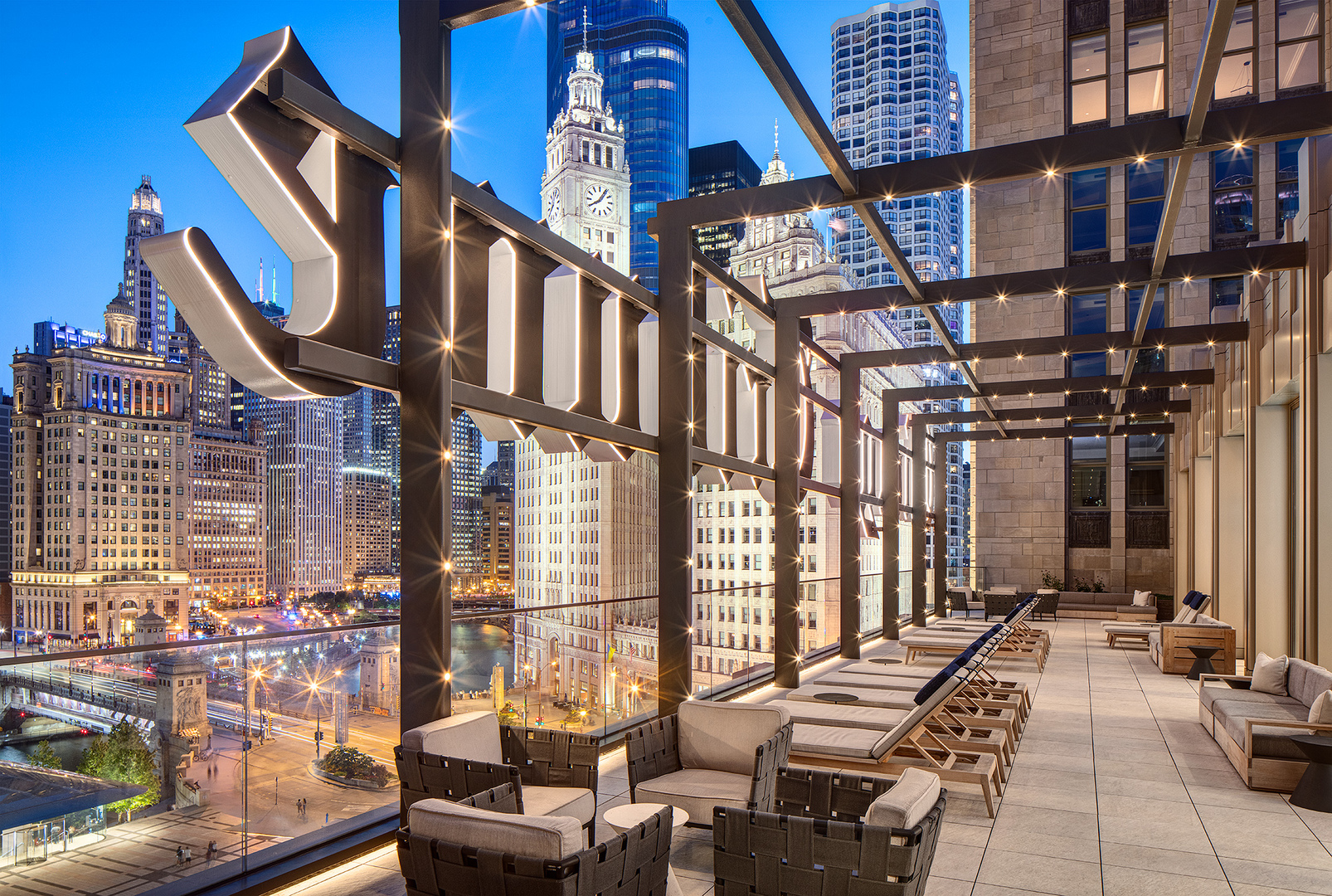435 North Michigan Avenue, Unit 2103 Chicago, IL 60611 - Photo 27 of 41 a front view of a building with sitting area