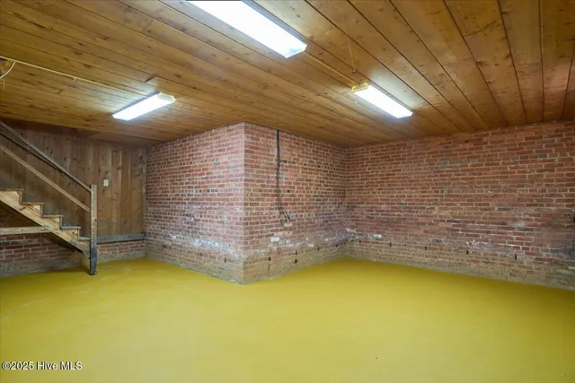 $1,875 | 300 Dogwood Lane, Hamlet, NC 28345