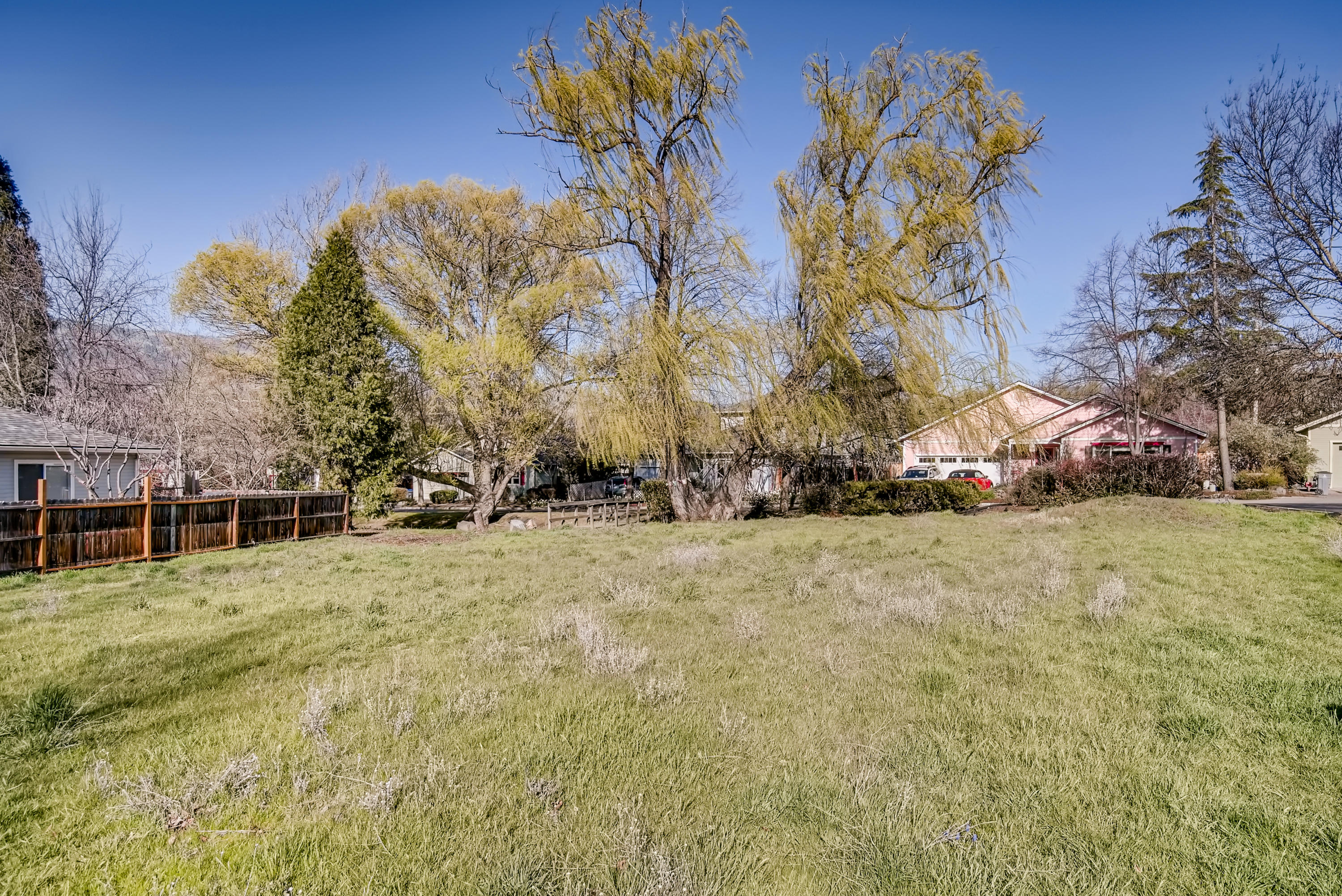 1332 Mill Pond Road Ashland, OR 97520 - Photo 27 of 32 27 Views