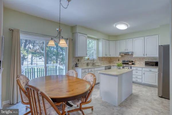$579,900 | 163 Middessa Drive, Middletown, DE 19709