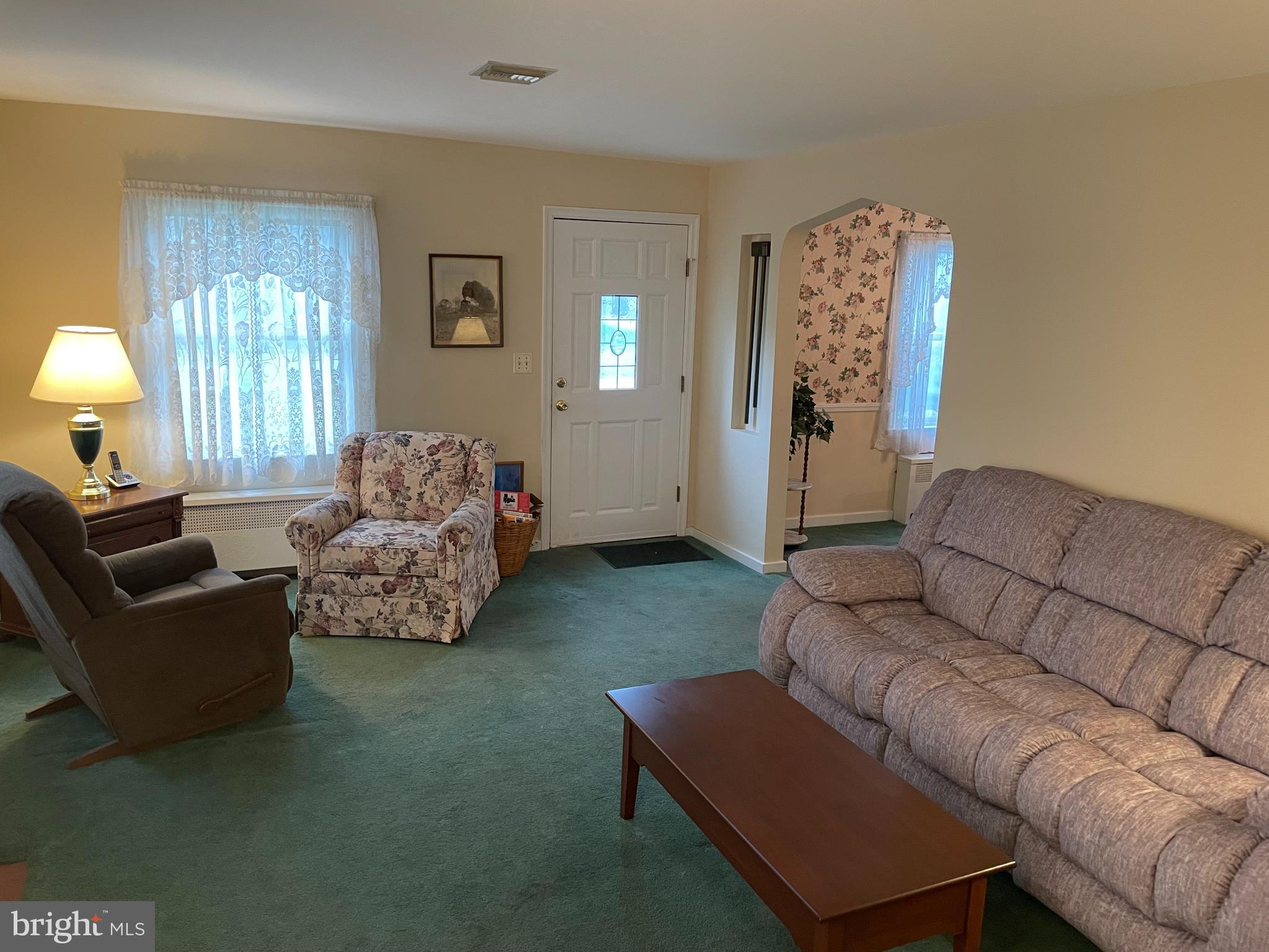 1702 Kent Road Camp Hill, PA 17011 - Photo 4 of 25 Gallery Image 4