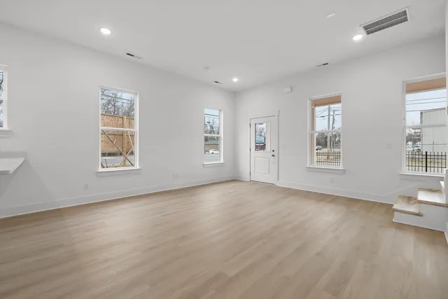 $319,000 | 3613 Abram Street, Chattanooga, TN 37410