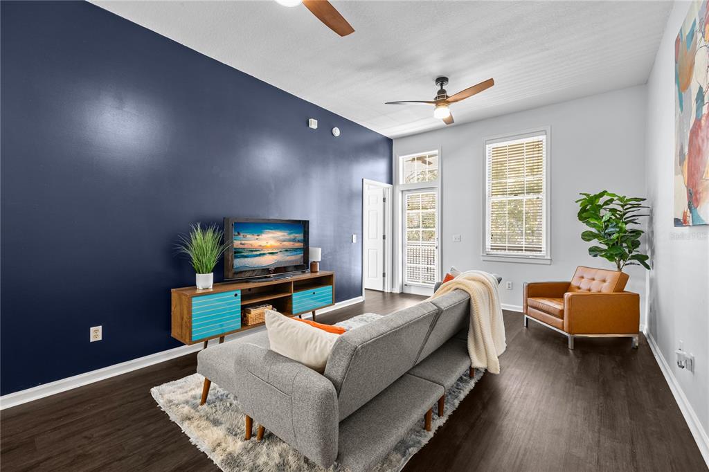 5213 Southwest 91 Terrace, Unit B Gainesville, FL 32608 - Photo 3 of 27