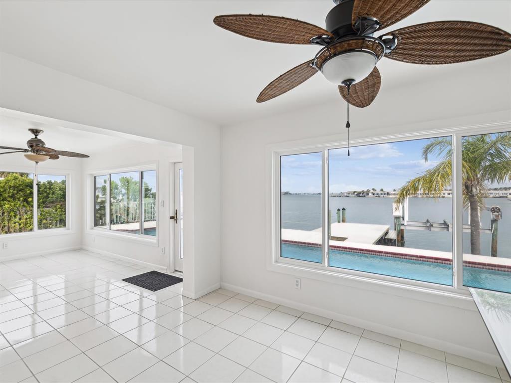 11549 48th Avenue North St. Petersburg, FL 33708 - Photo 35 of 37