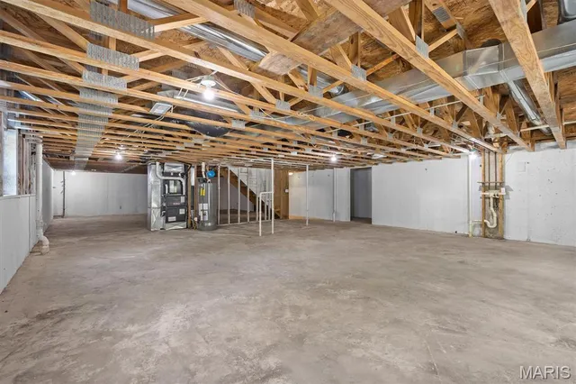 $304,000 | 6002 Wenzel Road, Alton, IL 62002