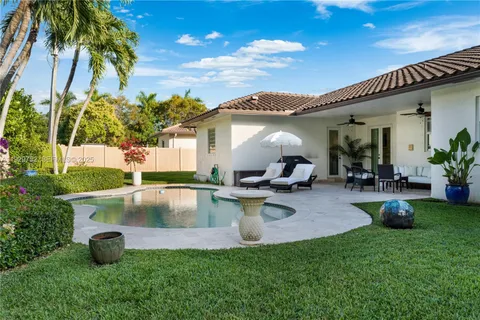 $1,050,000 | 9221 Southwest 170th Lane, Palmetto Bay, FL 33157