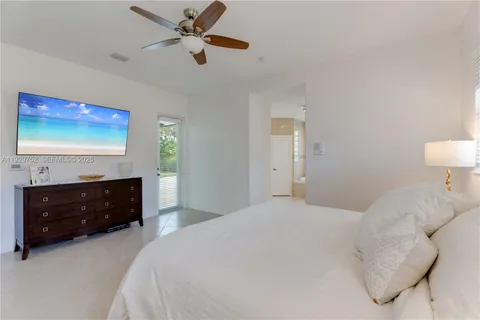 $1,050,000 | 9221 Southwest 170th Lane, Palmetto Bay, FL 33157