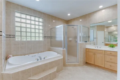 $1,050,000 | 9221 Southwest 170th Lane, Palmetto Bay, FL 33157