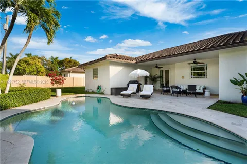 $1,050,000 | 9221 Southwest 170th Lane, Palmetto Bay, FL 33157