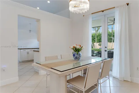 $1,050,000 | 9221 Southwest 170th Lane, Palmetto Bay, FL 33157